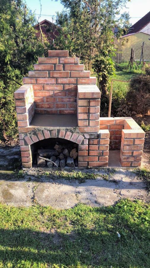 Tieff Apartmanhaz Balatonmariafuerdo Hullamtelep Balatonkeresztúr Buitenkant foto